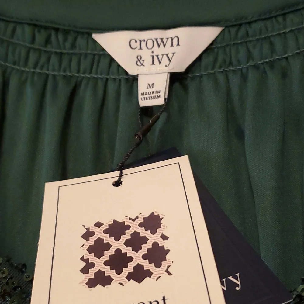 NEW Crown & Ivy top sz Med - Picture 3 of 6